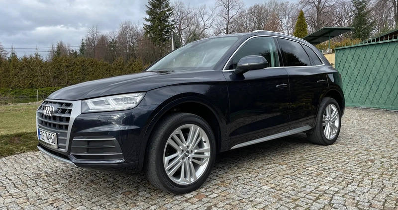 Audi Q5 cena 124900 przebieg: 74000, rok produkcji 2018 z Dębica małe 326